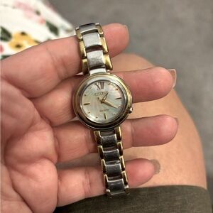 Citizen eco drive mother of pearl ladies wrist watch